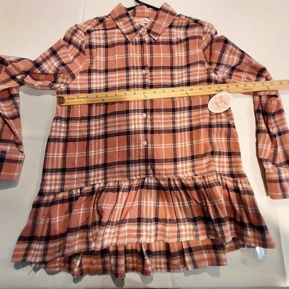 𝅺NWT Harlow & Rose Sherpa flannel pink plaid button exaggerated ruffle sh… - Picture 6 of 11